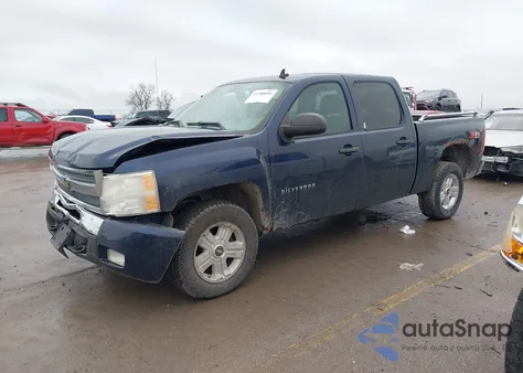 2011 Chevrolet Silverado 1500 Lt z USA, uszkodzony, nr VIN 3GCPKSE32BG210069